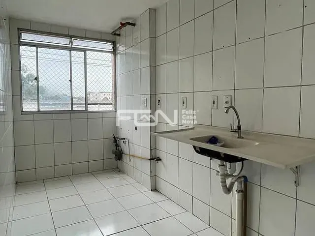 Apartamento 2 quartos e 1 banheiro, à venda, no bairro Jardim das Margaridas em Salvador