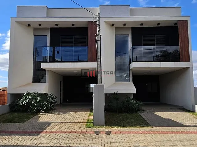Casa com 125m² 3 quartos e 2 banheiros, à venda, no bairro Loteamento Morada das Flores em Cambé