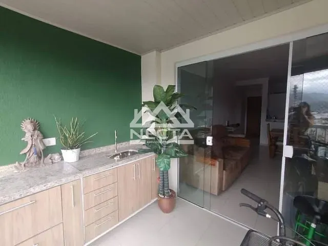 Apartamento com 90m² 3 quartos e 2 banheiros, à venda, no bairro Indaiá em Caraguatatuba