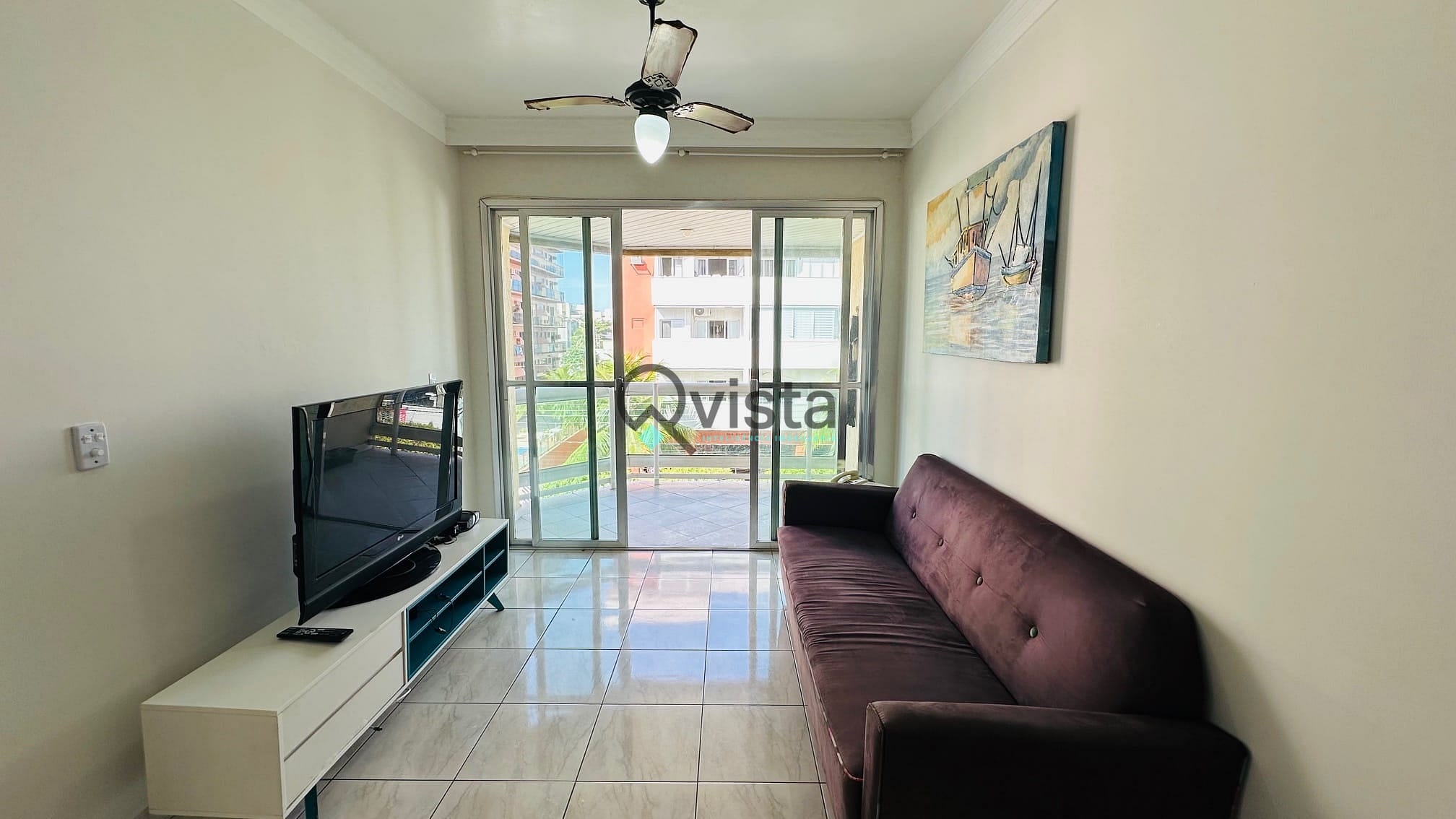 Apartamento à venda com 2 quartos, 69m² - Foto 2