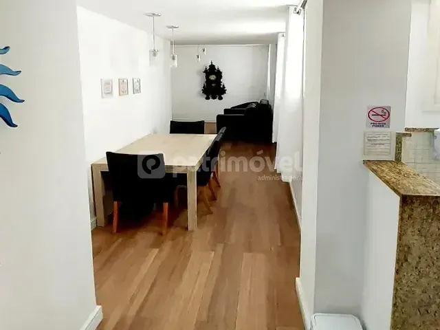 Apartamento 1 quarto e 1 banheiro, à venda, no bairro Copacabana em Rio de Janeiro