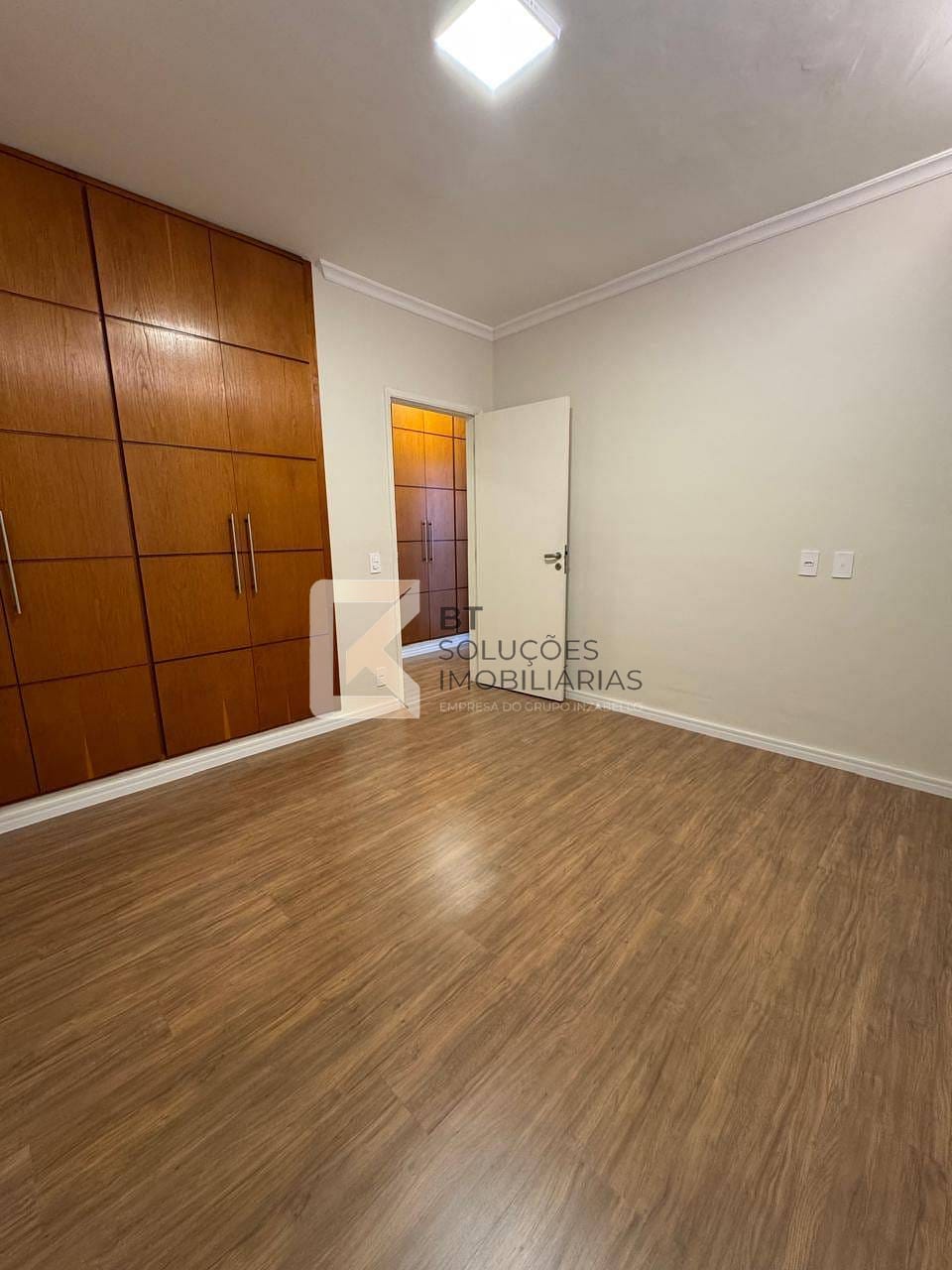 Apartamento para alugar com 2 quartos, 88m² - Foto 19