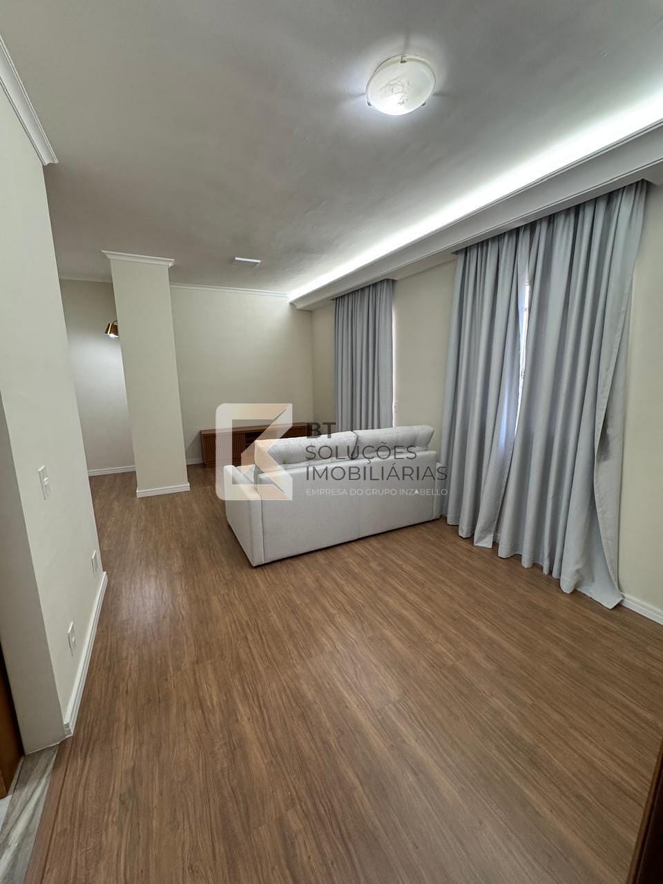Apartamento para alugar com 2 quartos, 88m² - Foto 2