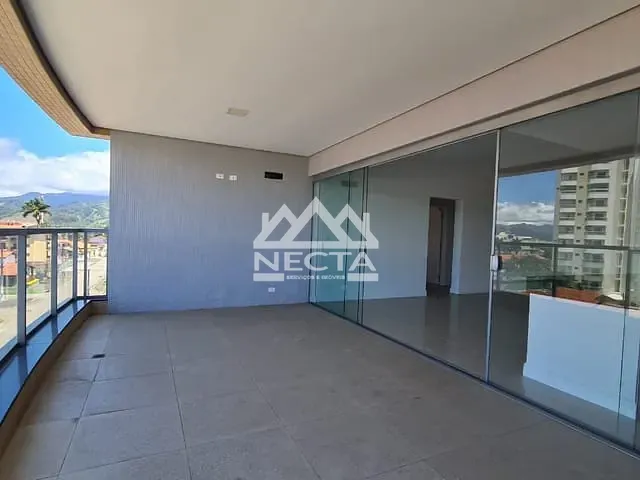 Apartamento com 142m² 3 quartos e 2 banheiros, à venda, no bairro Indaiá em Caraguatatuba