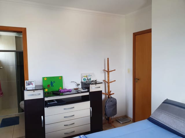 Apartamento com 390m² 3 quartos e 1 banheiro, à venda, no bairro Serrano em Belo Horizonte