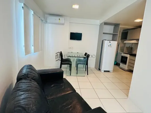 Apartamento 1 quarto e 1 banheiro, à venda, no bairro Pina em Recife