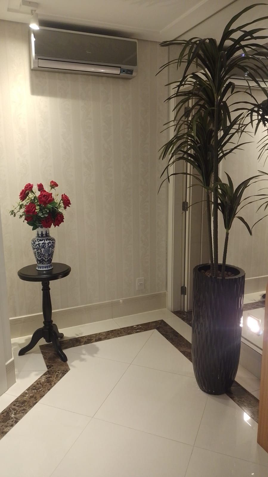 Apartamento à venda com 4 quartos, 224m² - Foto 14