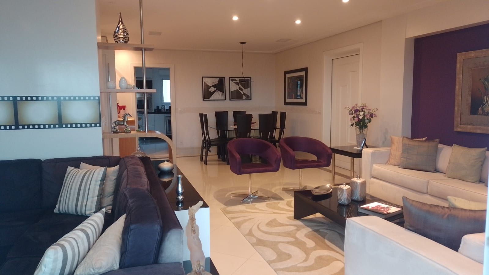 Apartamento à venda com 4 quartos, 224m² - Foto 1