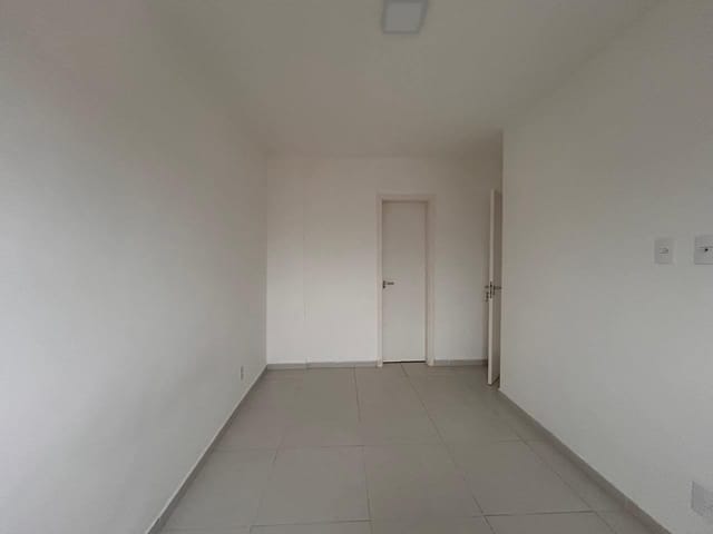 Apartamento 2 quartos e 2 banheiros, à venda, no bairro Centro em Bertioga
