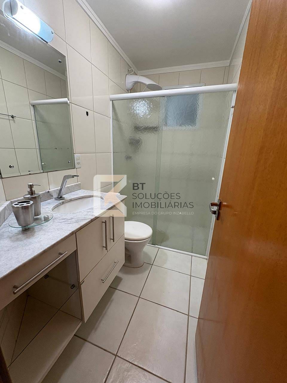 Apartamento para alugar com 2 quartos, 77m² - Foto 6