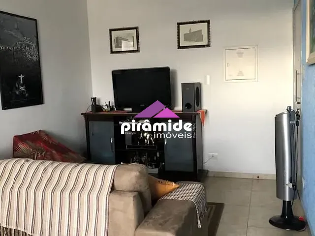 Apartamento com 65m² 2 quartos e 1 banheiro, à venda, no bairro Luz em São Paulo