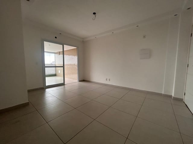 Apartamento 2 quartos e 2 banheiros, à venda, no bairro Centro em Bertioga