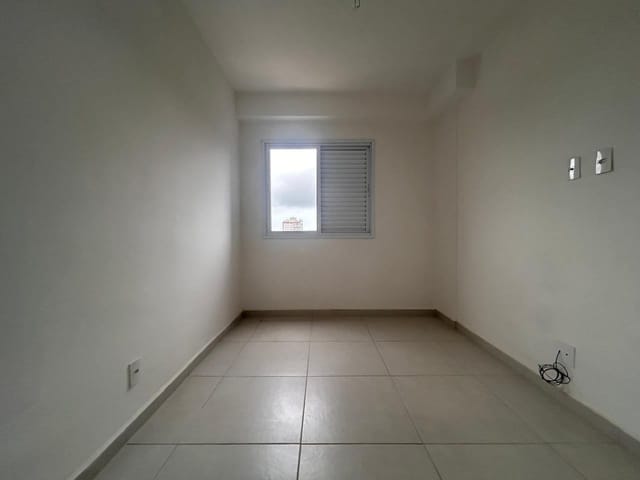 Apartamento 2 quartos e 2 banheiros, à venda, no bairro Centro em Bertioga