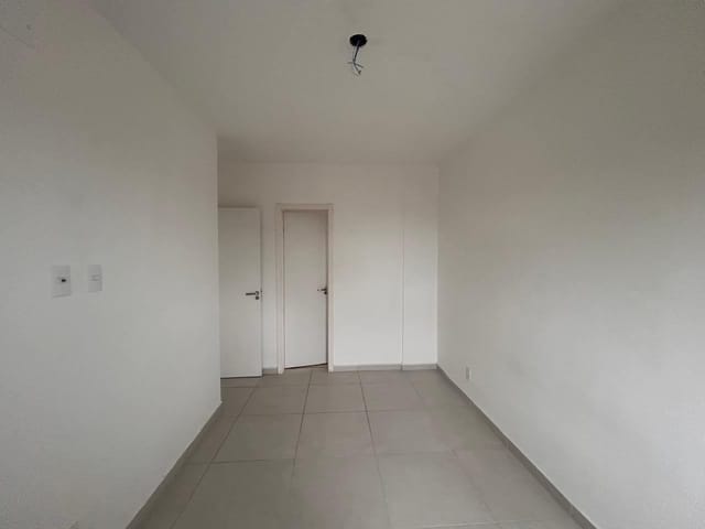 Apartamento 2 quartos e 2 banheiros, à venda, no bairro Centro em Bertioga