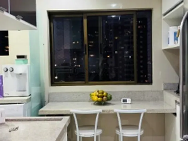 Apartamento 2 quartos e 1 banheiro, à venda, no bairro Casa Forte em Recife