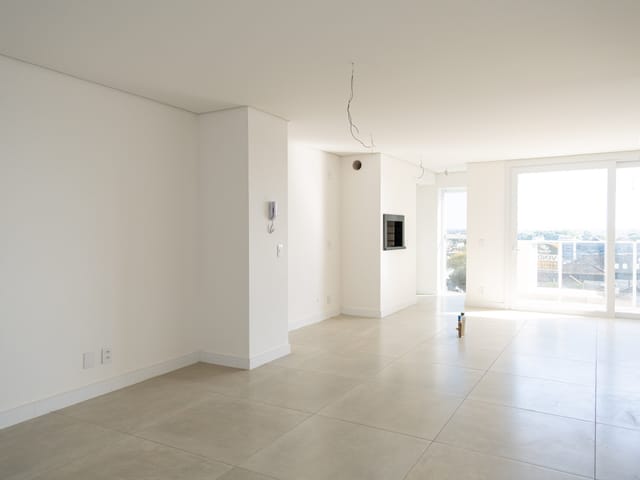 Apartamento com 176m² 3 quartos e 2 banheiros, à venda, no bairro Centro em Pelotas