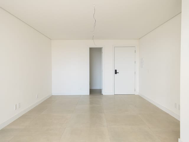 Apartamento com 176m² 3 quartos e 2 banheiros, à venda, no bairro Centro em Pelotas