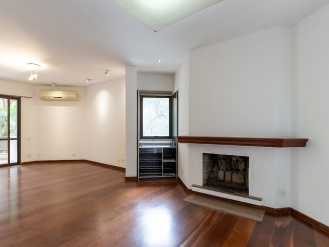 Apartamento com 197m² 3 quartos e 5 banheiros, à venda, no bairro Itaim Bibi em São Paulo
