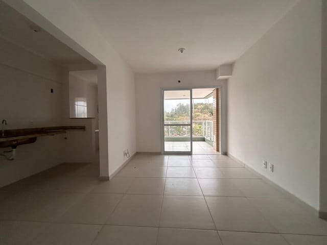 Apartamento 2 quartos e 2 banheiros, à venda, no bairro Centro em Bertioga