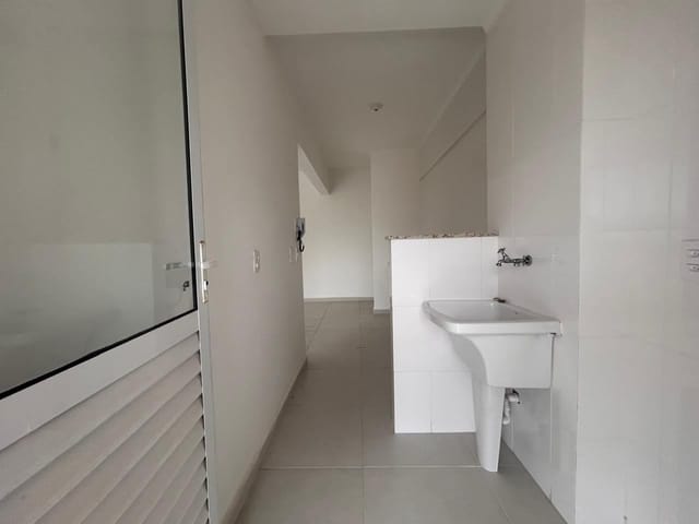 Apartamento 2 quartos e 2 banheiros, à venda, no bairro Centro em Bertioga