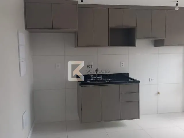 Apartamento 2 quartos e 3 banheiros, à venda ou para alugar, no bairro Jardim Santa Cruz em Indaiatuba