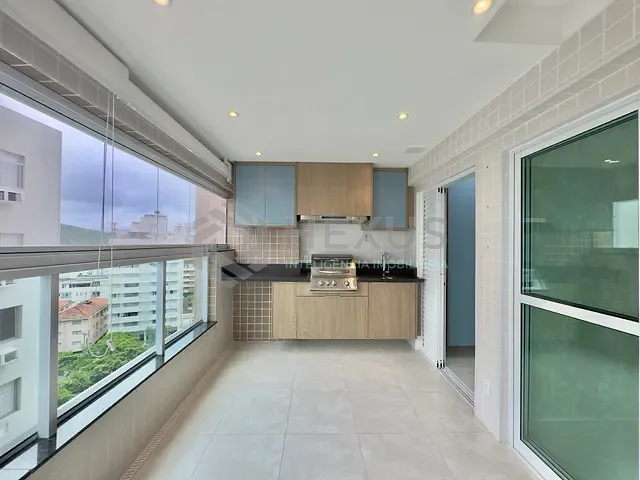 Apartamento 2 quartos e 2 banheiros, à venda, no bairro Jardim Astúrias em Guarujá