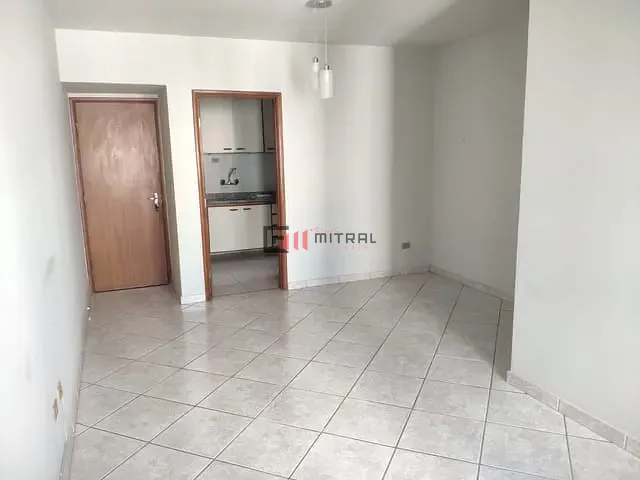 Apartamento com 103m² 3 quartos e 2 banheiros, à venda, no bairro Vila Ipiranga em Londrina