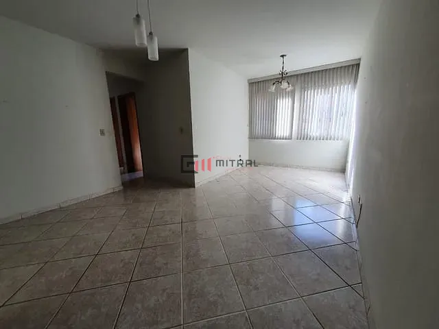 Apartamento com 103m² 3 quartos e 2 banheiros, à venda, no bairro Vila Ipiranga em Londrina