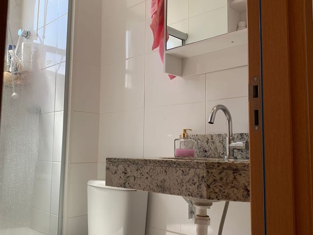 Apartamento 2 quartos e 1 banheiro, à venda, no bairro Cidade Industrial 2 em Londrina