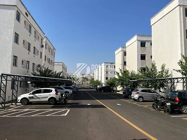 Apartamento com 51m² 2 quartos e 1 banheiro, à venda, no bairro Recreio dos Bandeirantes em Uberaba