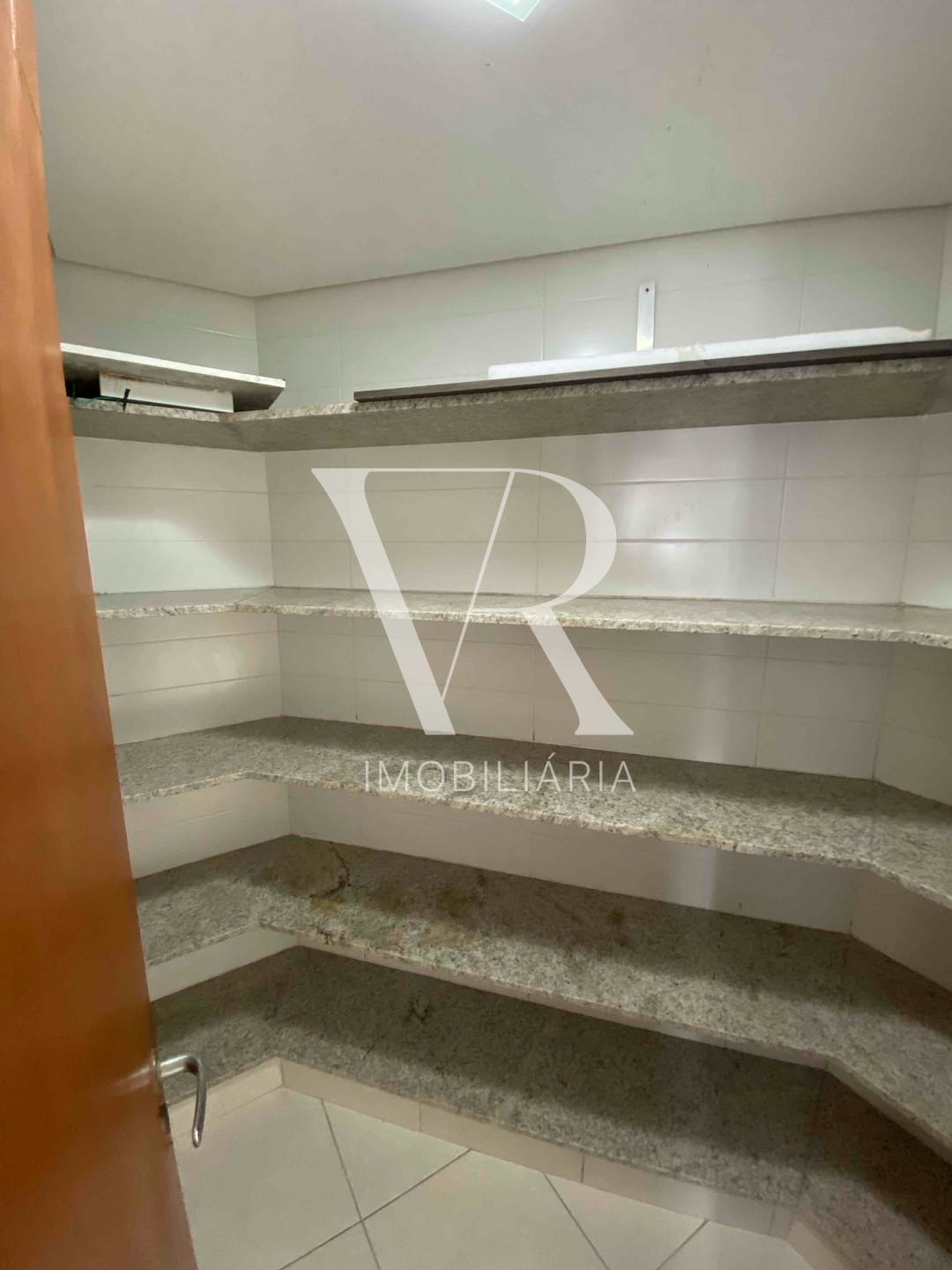 Apartamento à venda com 4 quartos, 148m² - Foto 3