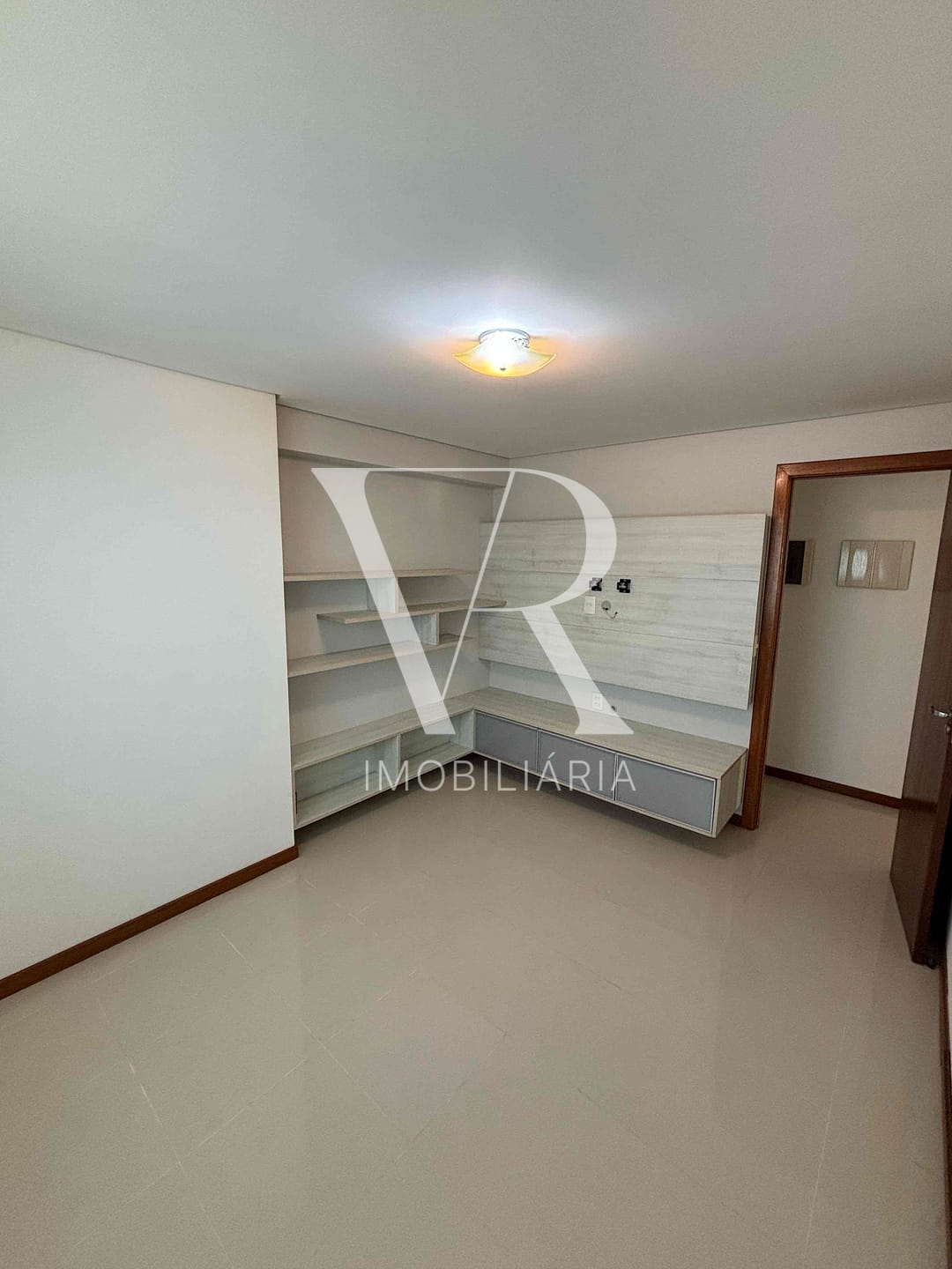 Apartamento à venda com 4 quartos, 148m² - Foto 11