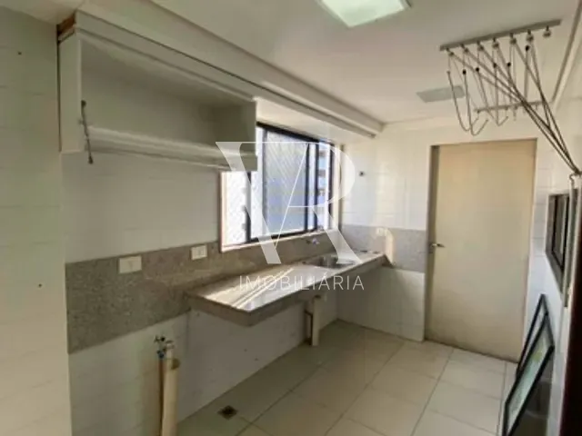 Apartamento 4 quartos e 5 banheiros, à venda, no bairro Manaíra em João Pessoa