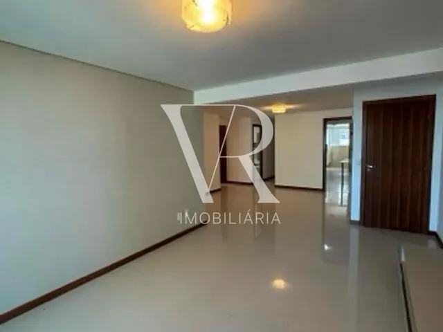 Apartamento 4 quartos e 5 banheiros, à venda, no bairro Manaíra em João Pessoa