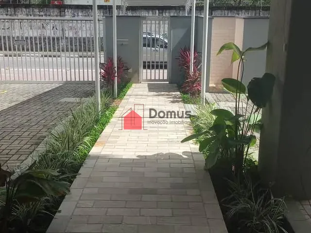 Apartamento 2 quartos e 2 banheiros, à venda, no bairro Centro em Ubatuba