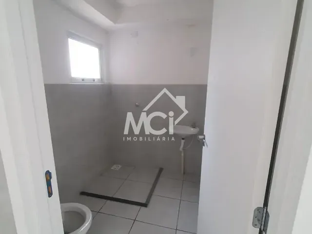 Apartamento 2 quartos e 1 banheiro, à venda, no bairro Areal em Pelotas