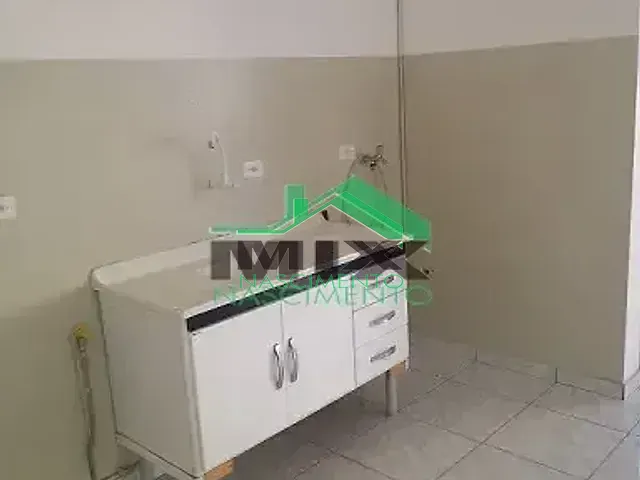 Apartamento com 30m² 1 quarto e 1 banheiro, para alugar, no bairro Taboão em São Bernardo do Campo