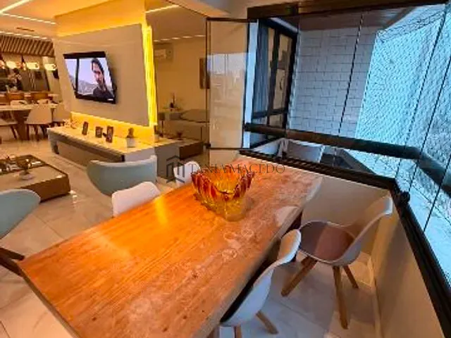 Apartamento 4 quartos e 4 banheiros, à venda, no bairro Graças em Recife