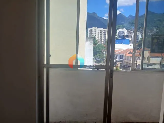 Apartamento com 52m² 2 quartos e 1 banheiro, à venda, no bairro Tijuca em Rio de Janeiro