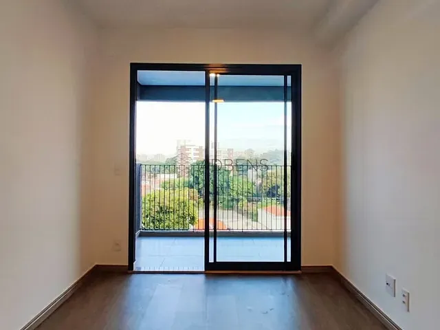 Apartamento 2 quartos e 2 banheiros, para alugar, no bairro Vila Sônia em São Paulo