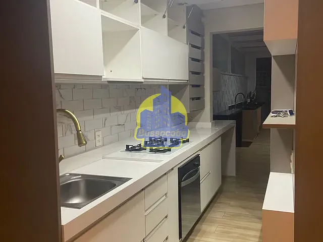 Apartamento com 187m² 3 quartos e 1 banheiro, à venda, no bairro Continental em Osasco