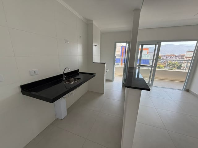 Apartamento 2 quartos e 2 banheiros, à venda, no bairro Itaguá em Ubatuba