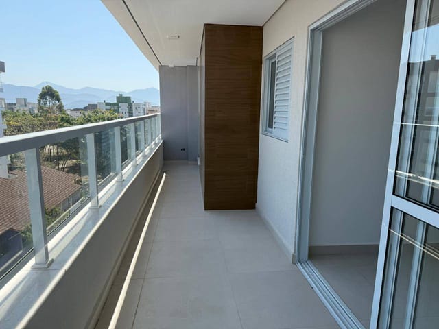 Apartamento 2 quartos e 2 banheiros, à venda, no bairro Itaguá em Ubatuba