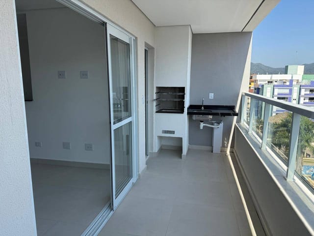 Apartamento 2 quartos e 2 banheiros, à venda, no bairro Itaguá em Ubatuba