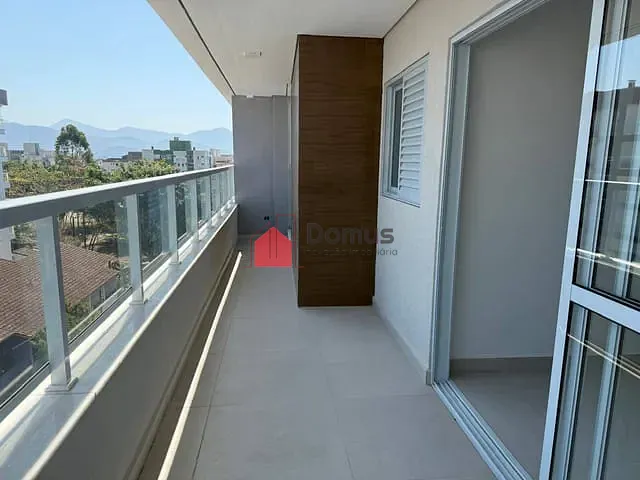 Apartamento 2 quartos e 2 banheiros, à venda, no bairro Itaguá em Ubatuba