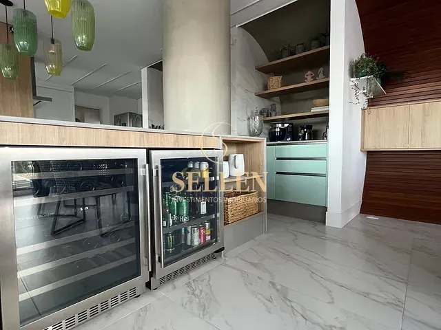 Apartamento com 308m² 3 quartos e 4 banheiros, à venda, no bairro Praia Brava em Itajaí