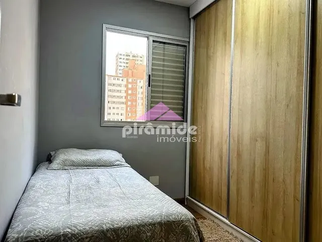 Apartamento com 55m² 2 quartos e 1 banheiro, à venda, no bairro Parque Industrial em São José Dos Campos