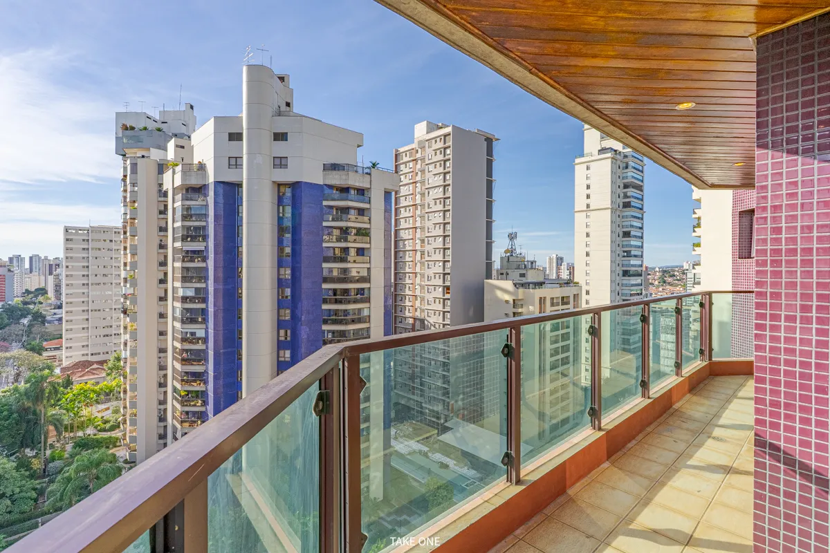 Apartamento para venda em Cambuí com 3 quartos, sendo 3 suítes, 233m²