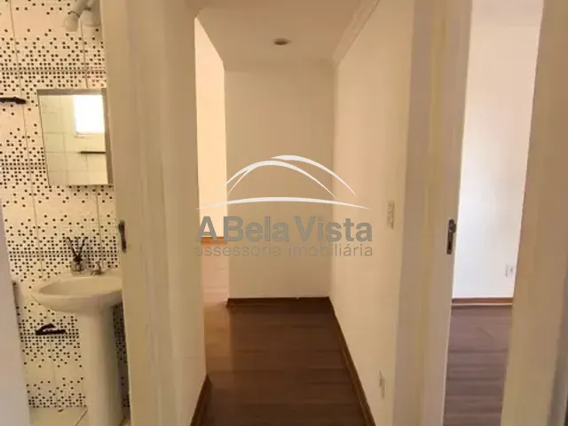 Apartamento com 54m² 2 quartos e 1 banheiro, para alugar, no bairro Bandeiras em Osasco