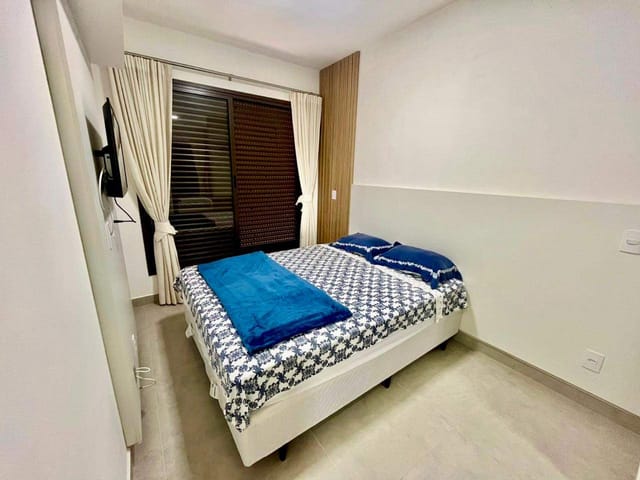 Apartamento 2 quartos e 2 banheiros, à venda ou para alugar, no bairro Riviera em Bertioga